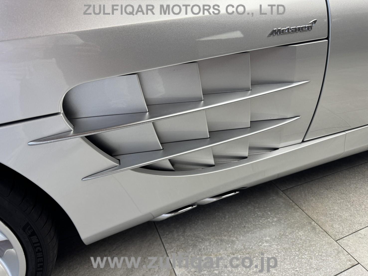 MERCEDES BENZ SLR MCLAREN 2006 Image 32