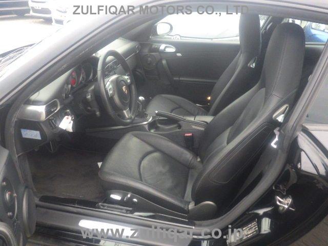 PORSCHE 911 2008 Image 20