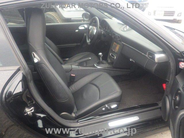 PORSCHE 911 2008 Image 21