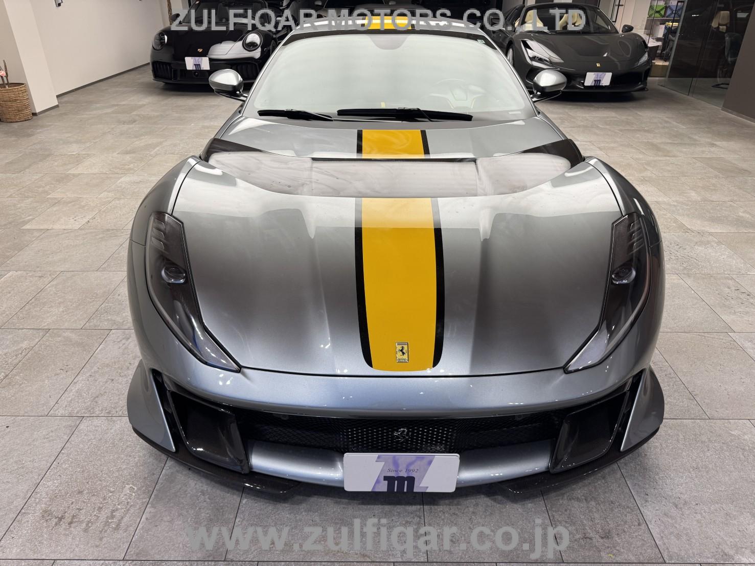 FERRARI 812 SUPERFAST 2022 Image 2