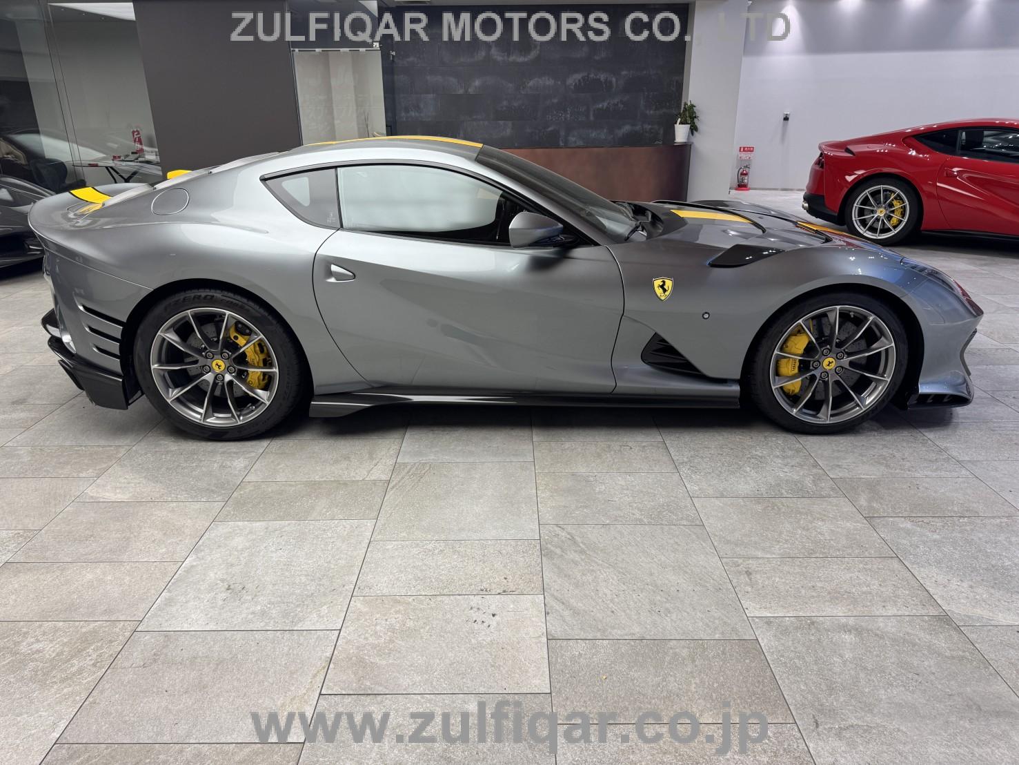 FERRARI 812 SUPERFAST 2022 Image 4