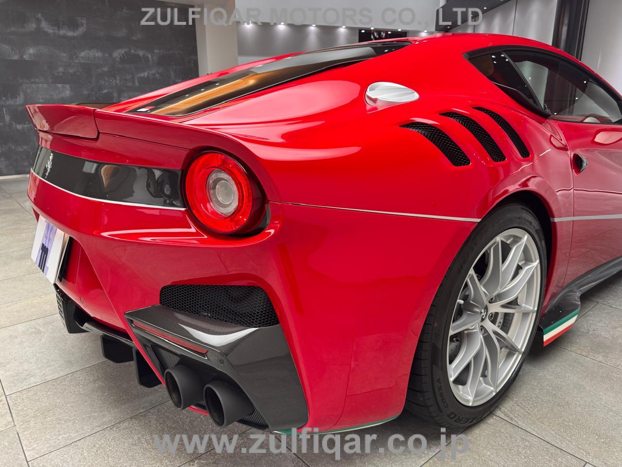 FERRARI F12tdf 2017 Image 11
