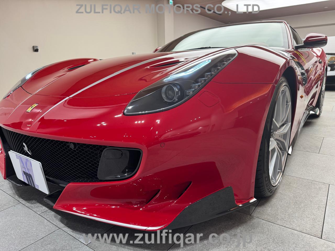 FERRARI F12tdf 2017 Image 23