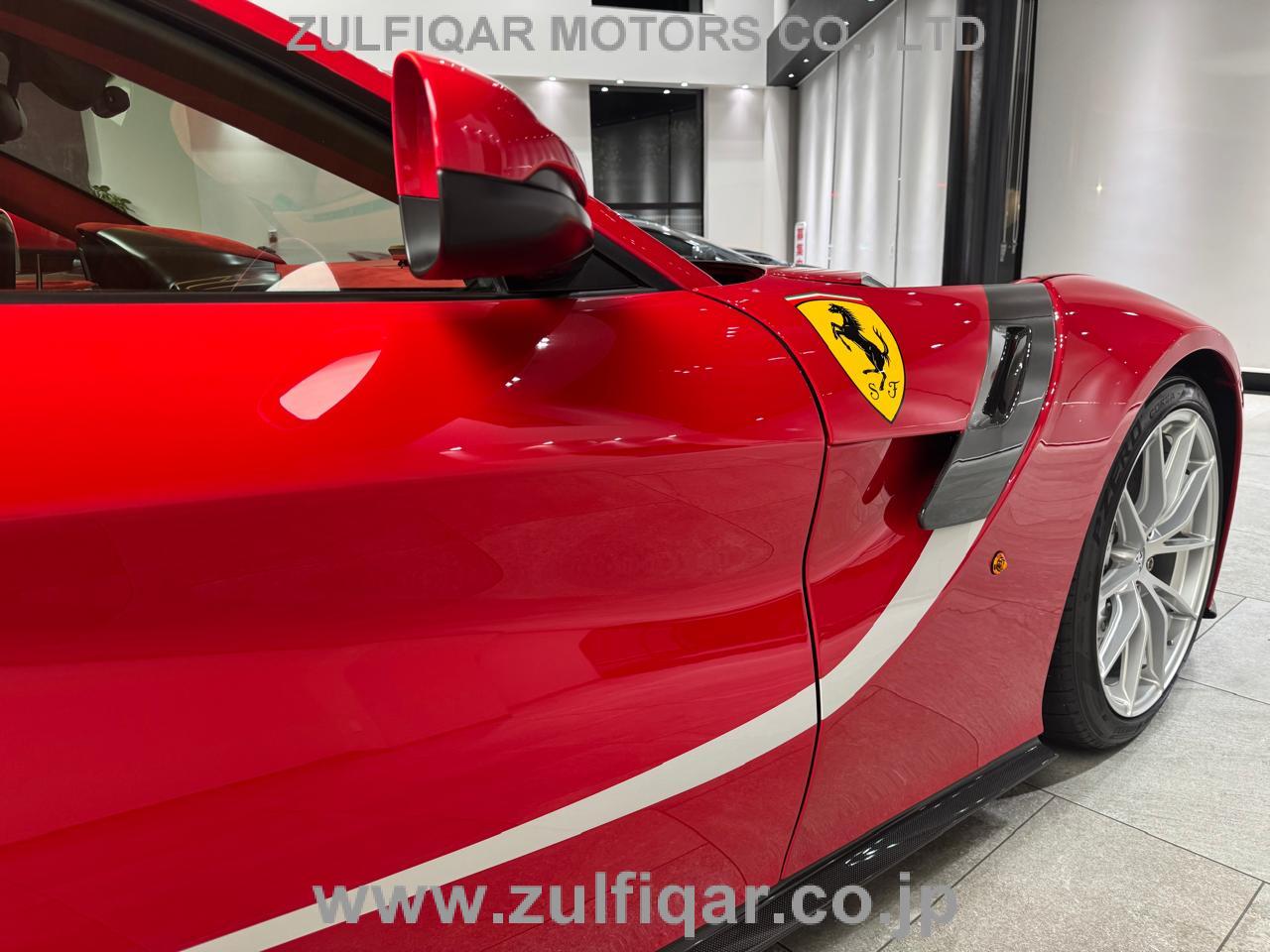 FERRARI F12tdf 2017 Image 10